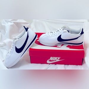 Nike Cortez